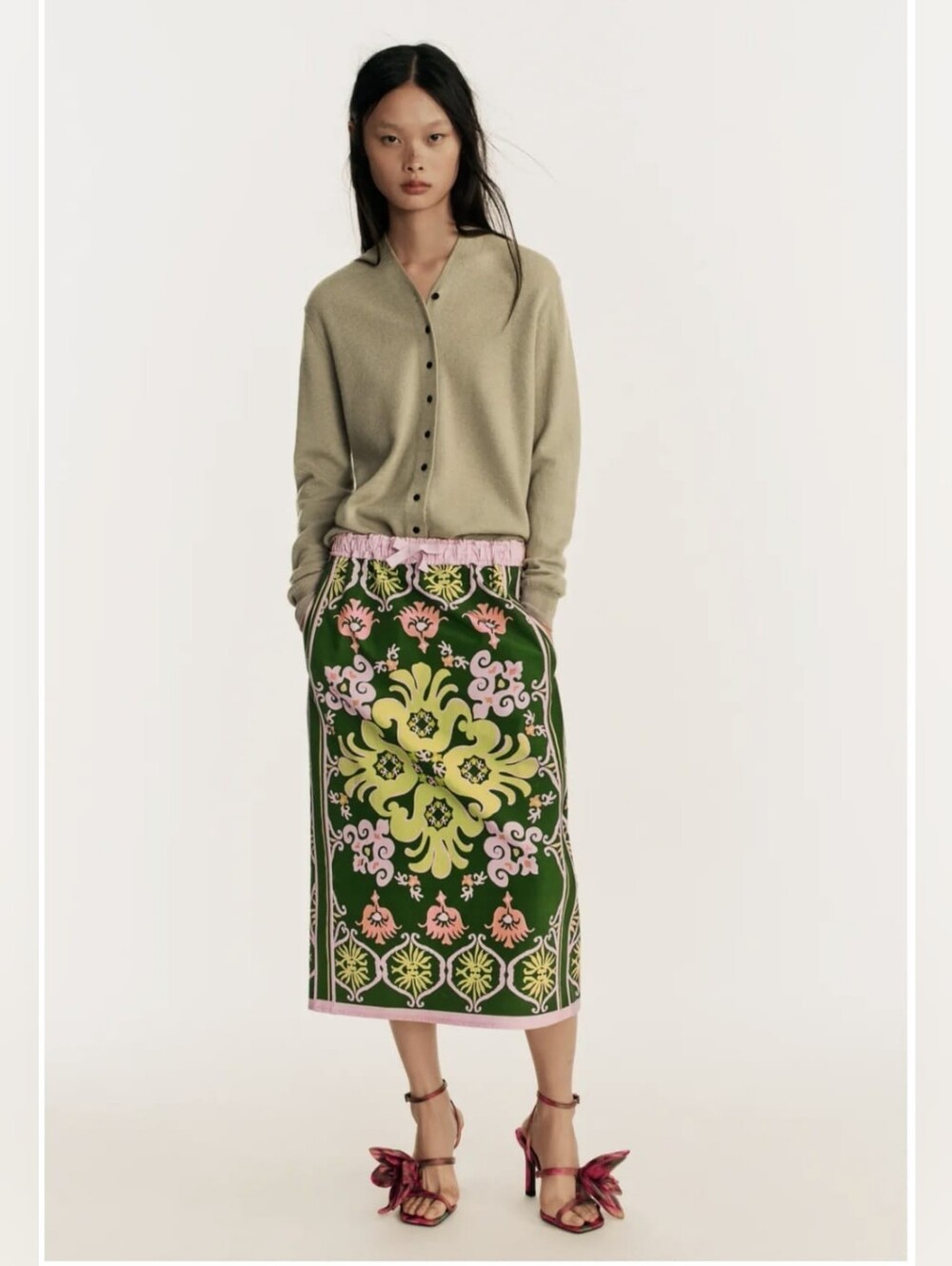 Zara VIRAL SOLD OUT Green Floral Medallion Midi Skirt with Pink Trim - Picture 1 of 7